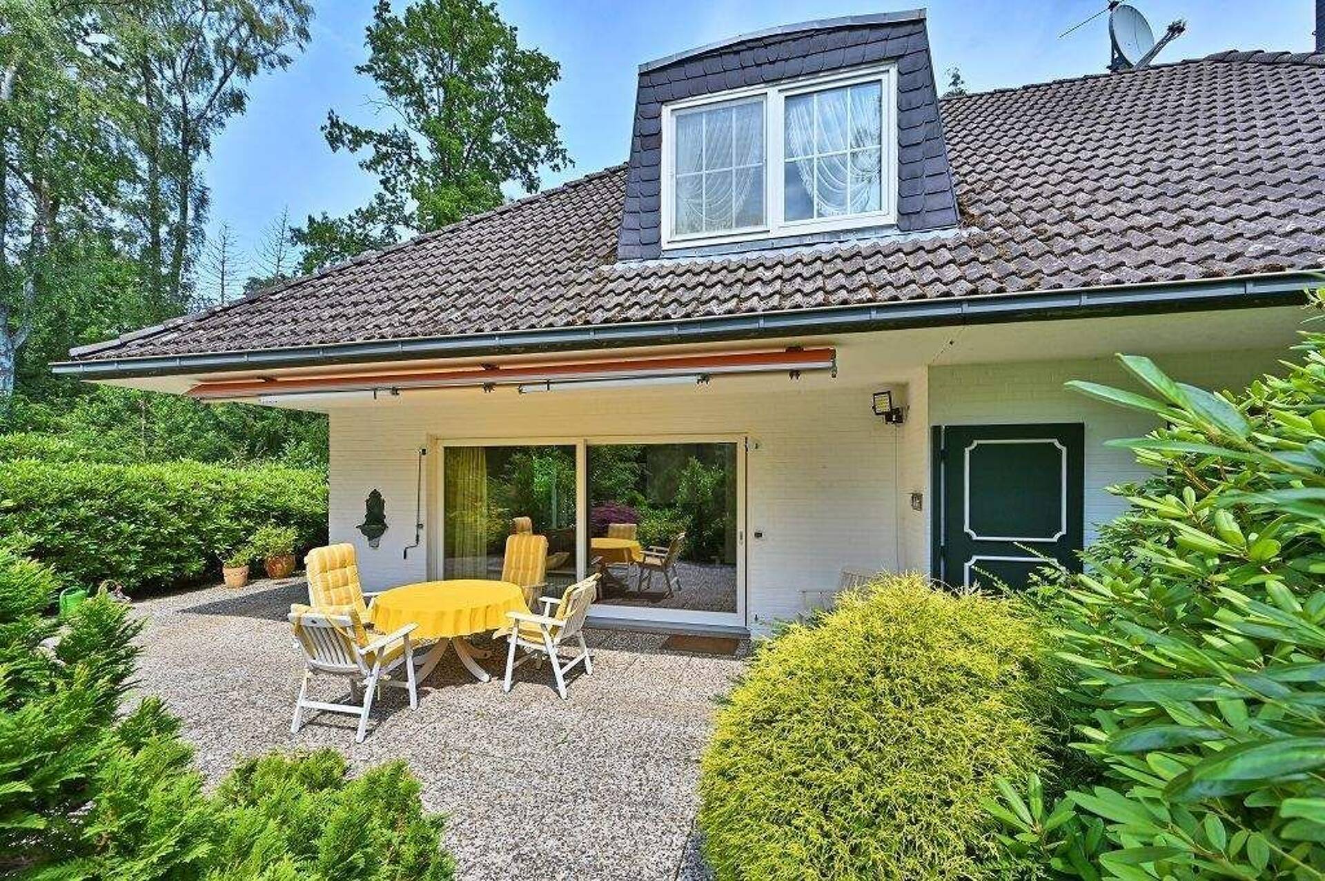 Haus in 22880 Wedel mit 150 m² kaufen