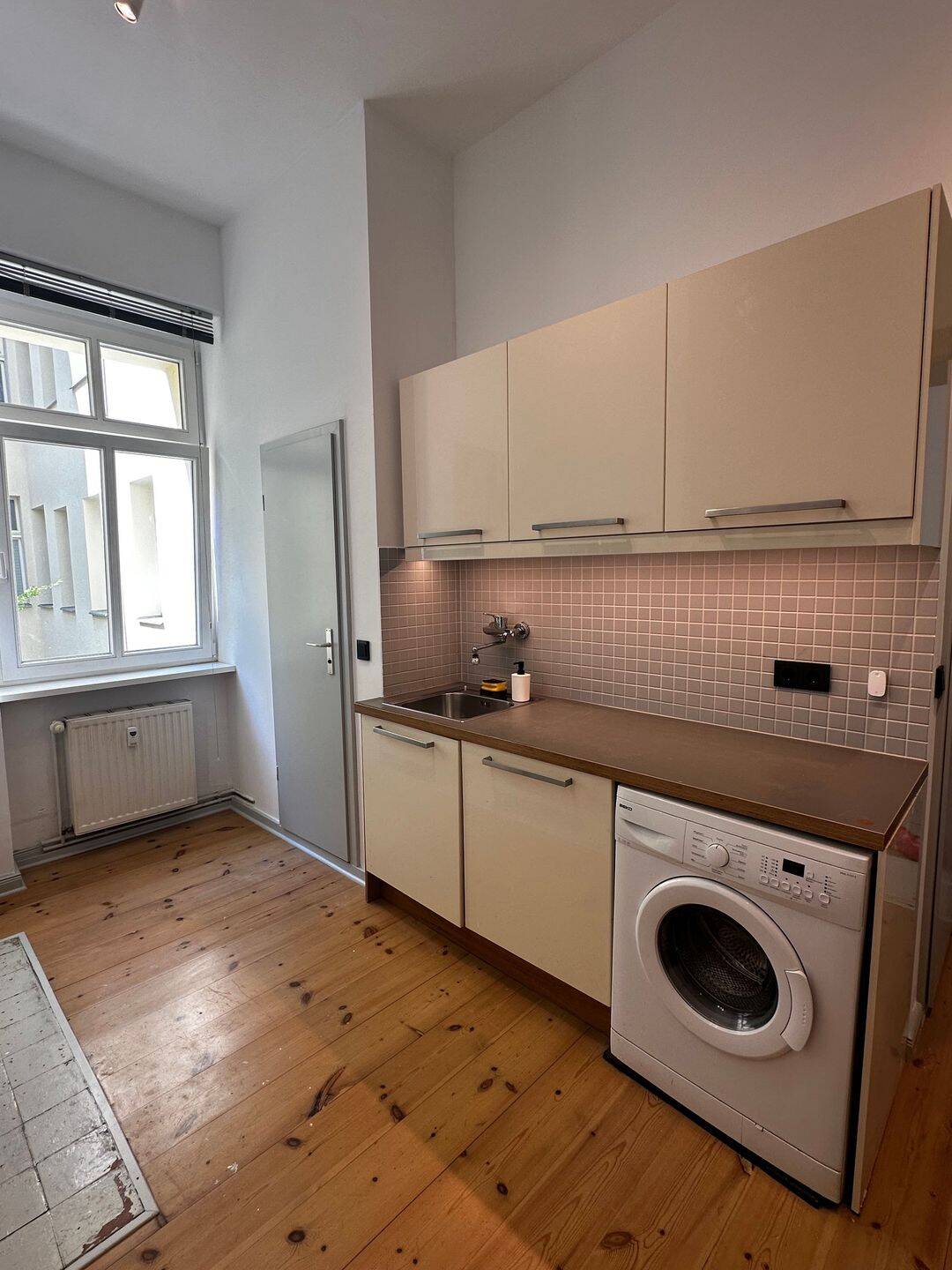 Schöne 2-Zimmer Altbau-Wohnung im Zentrum von Prenzlauer Berg – Berlin – Vorschaubild 4