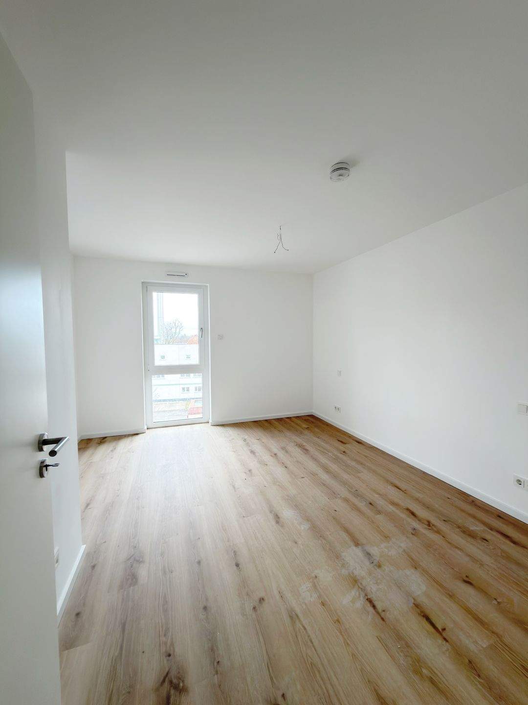 Exklusive 2-Zimmer-Neubauwohnung mit hochwertiger Ausstattung ~ Erstbezug ~ Tiefgarage ~ Aufzug ~ Sofortbezug – Nürnberg – Vorschaubild 4