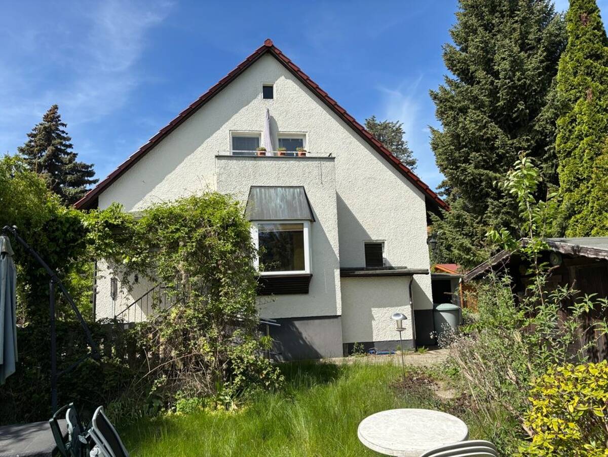 Provisionsfrei: Berliner Immobilienensemble mit Potenzial - 2 Grundstücke inkl. Verkehrsfläche – 12353 Berlin – Bild 1 von 4