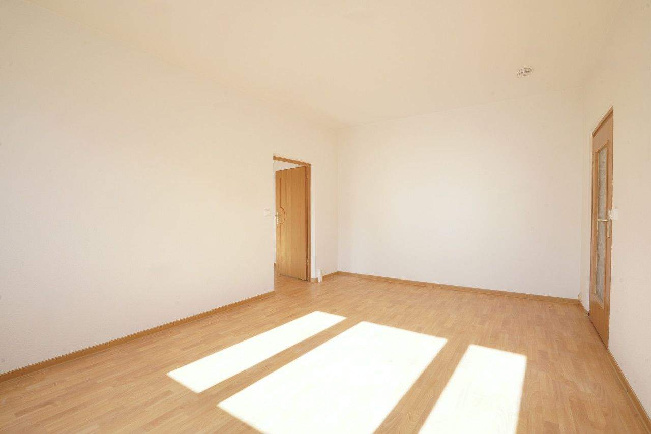 Balkon / Aufzug / Nah am Campus – Chemnitz – Vorschaubild 6