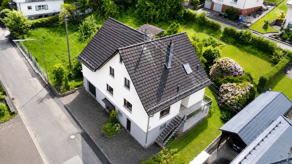 Einfamilienhaus mit Garten sucht liebevolle Familie – Daaden – Vorschaubild 6