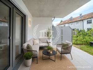 RESERVIERT! Kaufen & einziehen: 3-Zi-Neubauwohnung im EG mit Terrasse & Garten | KfW40 QNG | W03
