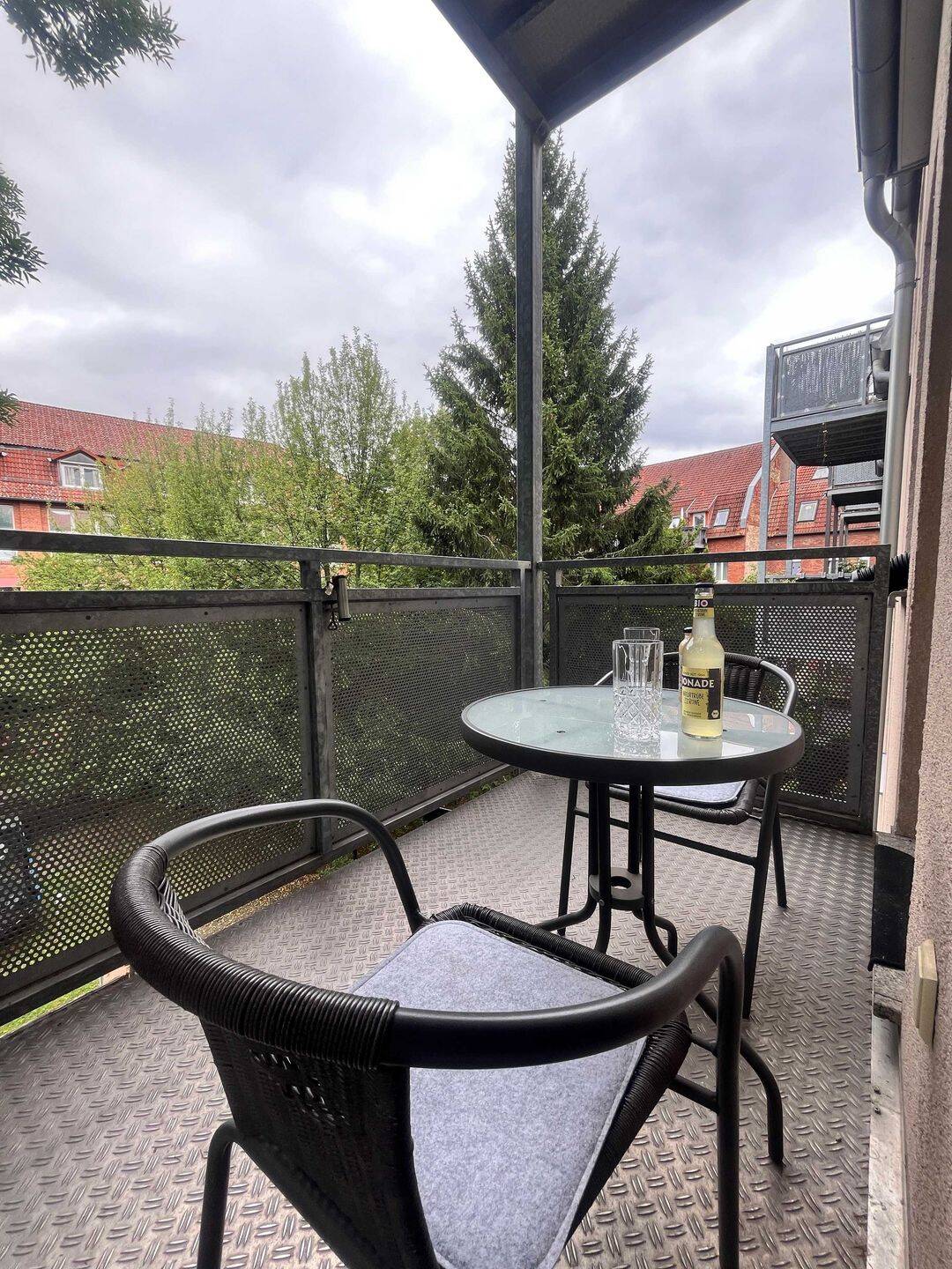 Sonniger Balkon, ruhige Lage, 10 Min. zum Anger – 2-Zi.-Wohnung – Erfurt – Vorschaubild 3
