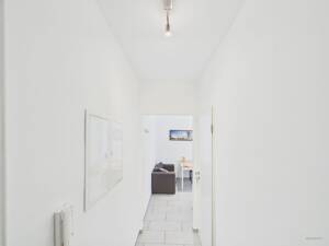 3-Zimmer-Wohnung mit Südwest-Balkon - Nähe Schloss Charlottenburg – 10587 Berlin – Vorschaubild 2