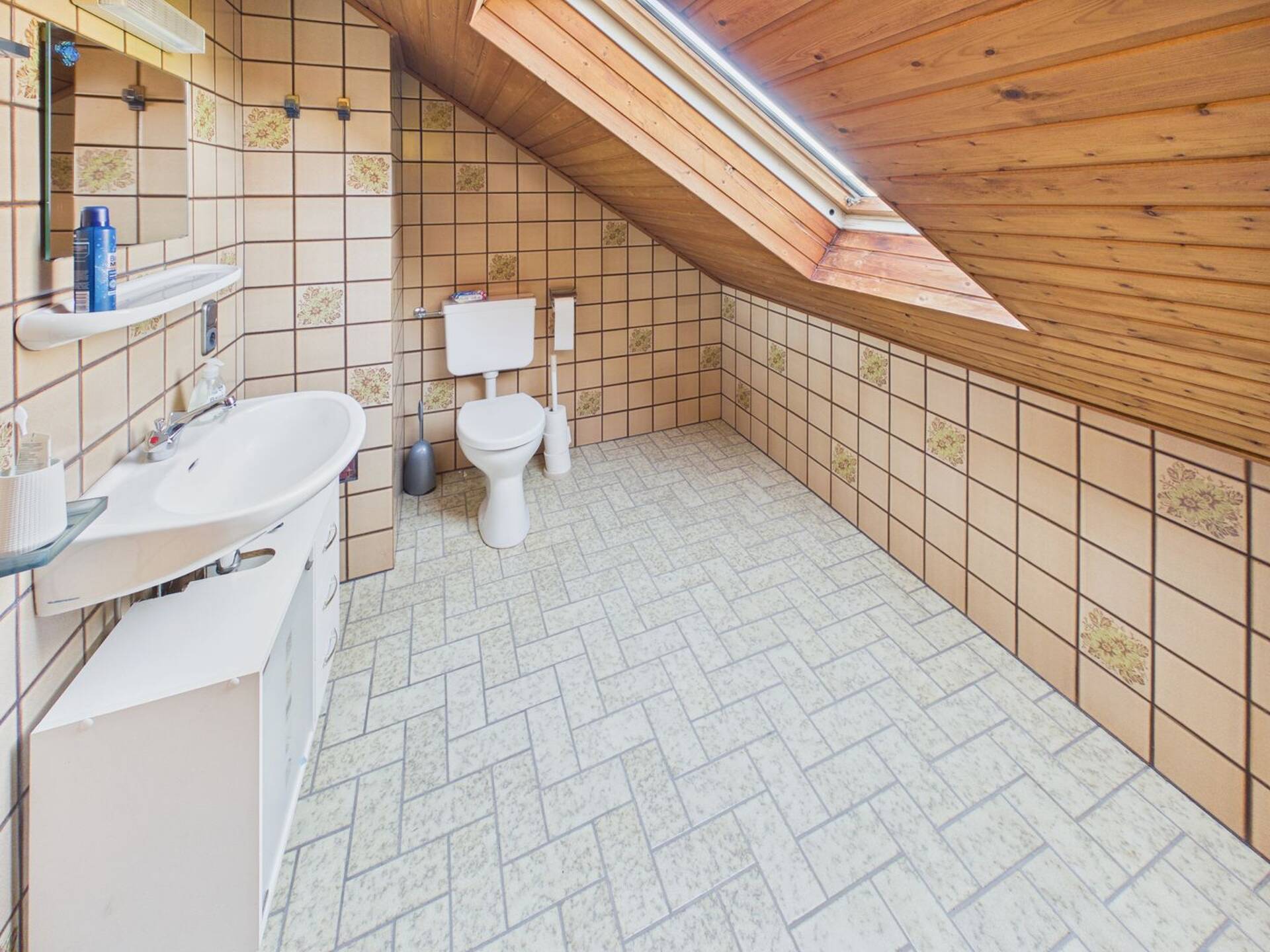 Haus in 54634 Bitburg mit 260 m² kaufen