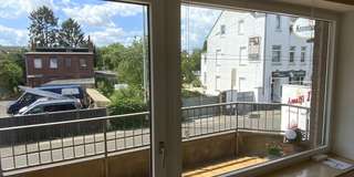 Krefeld-Fischeln / Renovierte 2 Zimmer Wohnung mit Balkon und neuer EBK in zentraler Lage – Krefeld – Vorschaubild 2