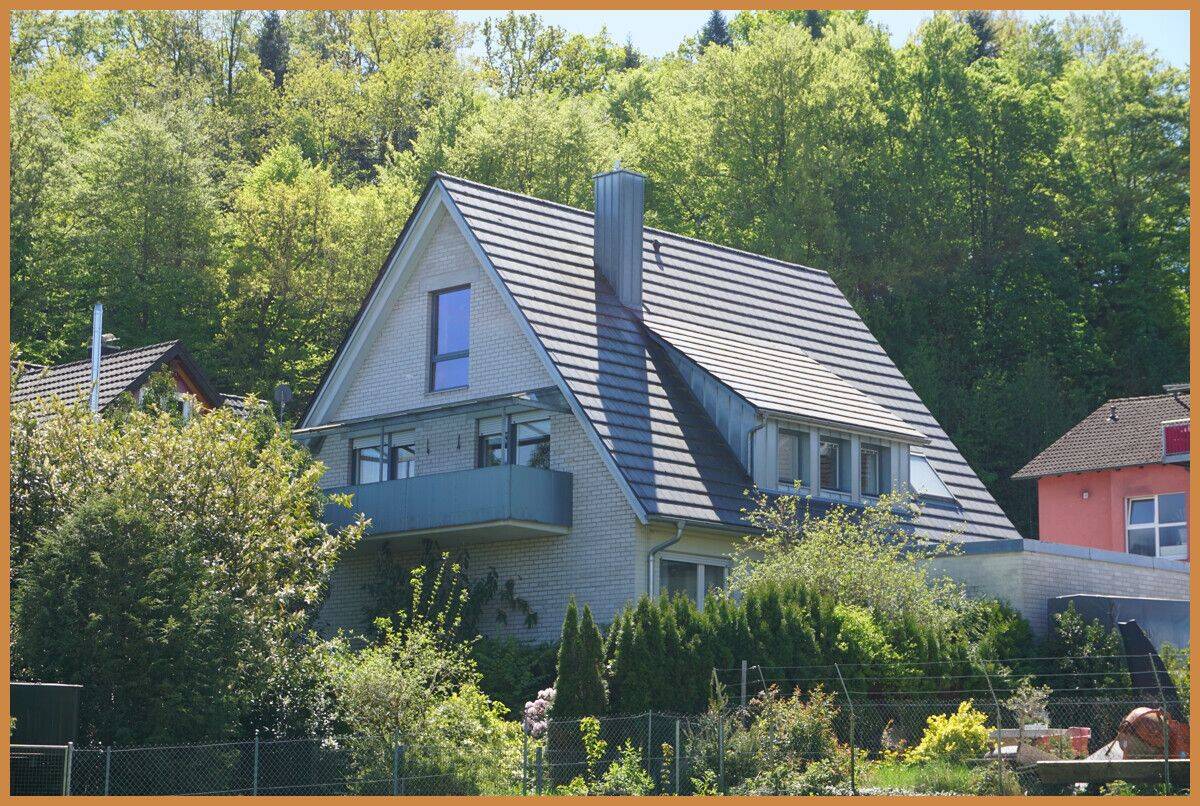 Charmantes Einfamilienhaus mit Wellnessbereich und traumhaftem Ausblick in Bestlage von Haslach!