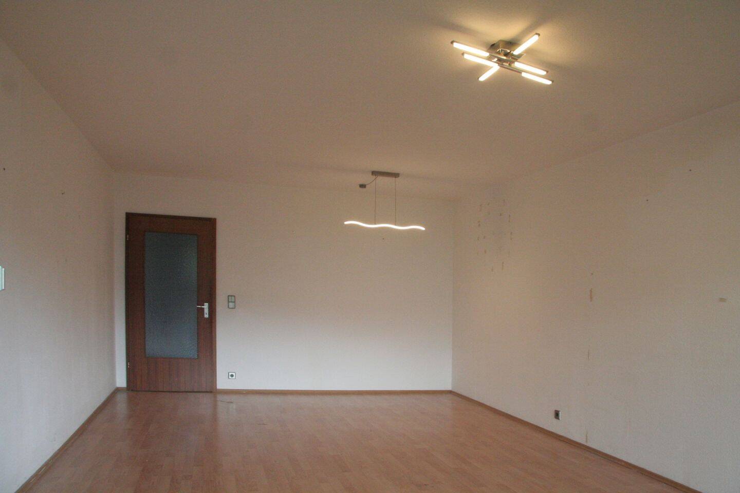 Kapitalanleger aufgepasst. 2 Zimmerwohnung in Tuttlingen – Tuttlingen – Vorschaubild 3