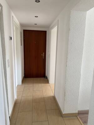 Möblierte 2 Zimmer Wohnung in Zuffenhausen zu vermieten – 70437 Stuttgart – Vorschaubild 5