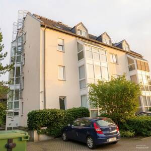 2 Zimmer-Maisonette mit kleinem Balkon, Stellplatz, Keller, Aufzug