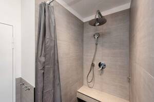 Bezugsfreie 2 Zimmer Doppelbalkon Wohnung provisionsfrei dicht Kudamm zu verkaufen – 10707 Berlin – Vorschaubild 6