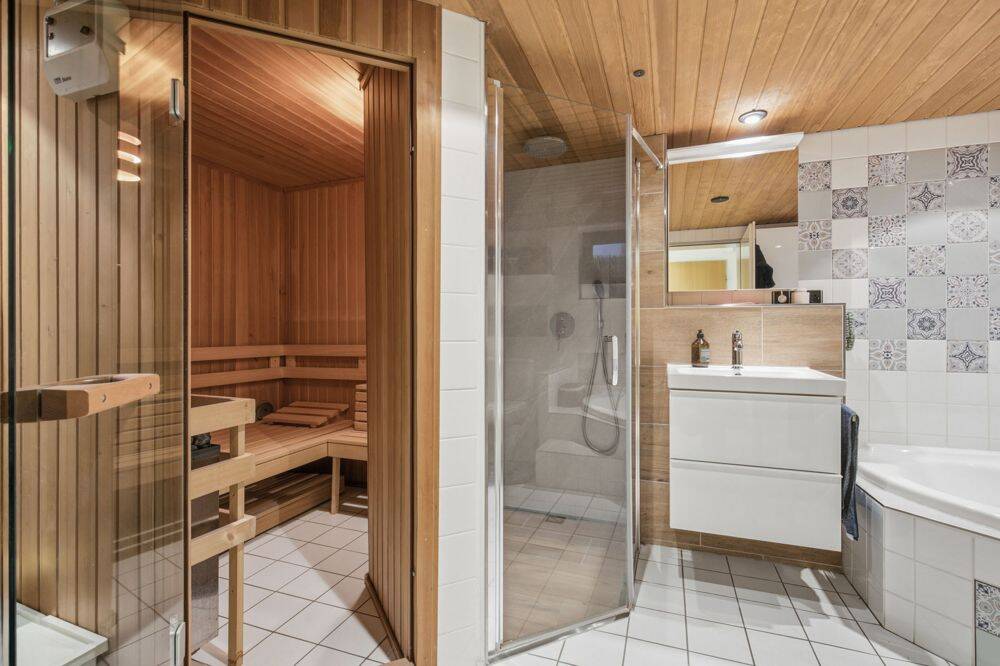 Einfamilienhaus mit Sauna (Erbbaugrundstück) – Bonn – Vorschaubild 2