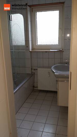 Mehrfamilienhaus als attraktives Zins- und Renditehaus in Topzustand ! – 90766 Fürth – Vorschaubild 8
