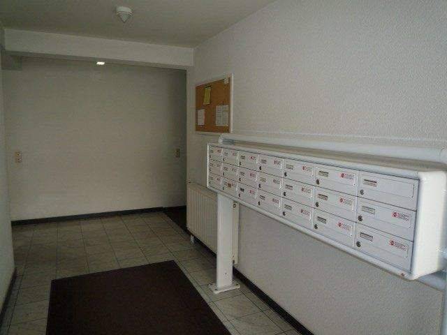 modernes, freundliches, Apartment mit Balkon und EBK – Nürnberg – Vorschaubild 3