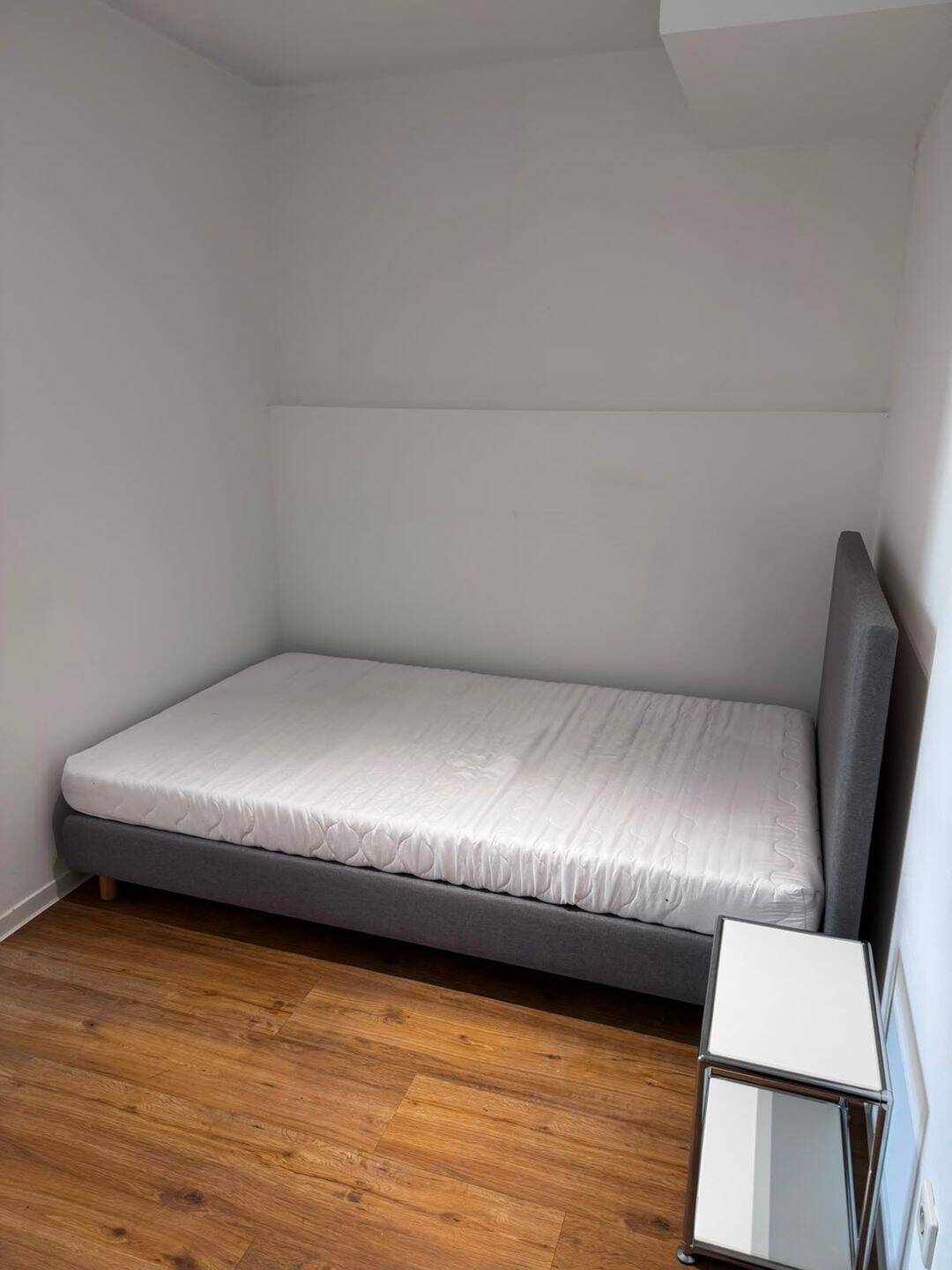 Ab sofort - gut geschnittene, möblierte 1-Zimmer-Wohnung mit Balkon – Nürnberg – Vorschaubild 9