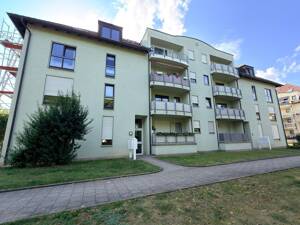Vermietete 4-Zimmer-Wohnung mit Tiefgaragenstellplatz – 1156 Dresden – Vorschaubild 4