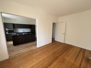 Moderne 4-Zimmer ETW mit Traumküche, Erstbezug nach Sanierung, ohne Courtage – 22307 Hamburg – Vorschaubild 2