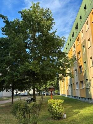 3-Raumwohnung, mit Stellplatz – 6862 Dessau-Roßlau – Vorschaubild 2