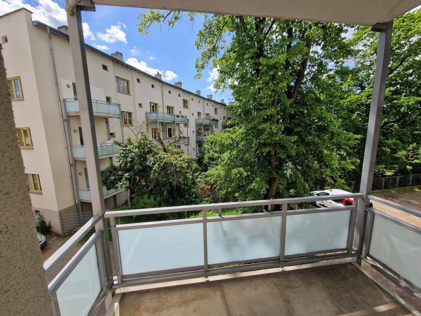 Schmuckstück in bester Lage - zum wohlfühlen, mit Balkon! – Magdeburg – Vorschaubild 8