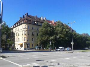 Dachgeschoss Wohnung in prächtigem Stil-Altbau – 81541 München – Vorschaubild 4