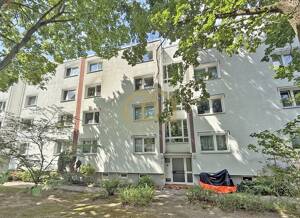 Solide Kapitalanlage (7% Rendite): Vermietete 3-Zimmer-Wohnung + Balkon in ruhiger Lage (Erbpacht) – 28259 Bremen – Vorschaubild 2