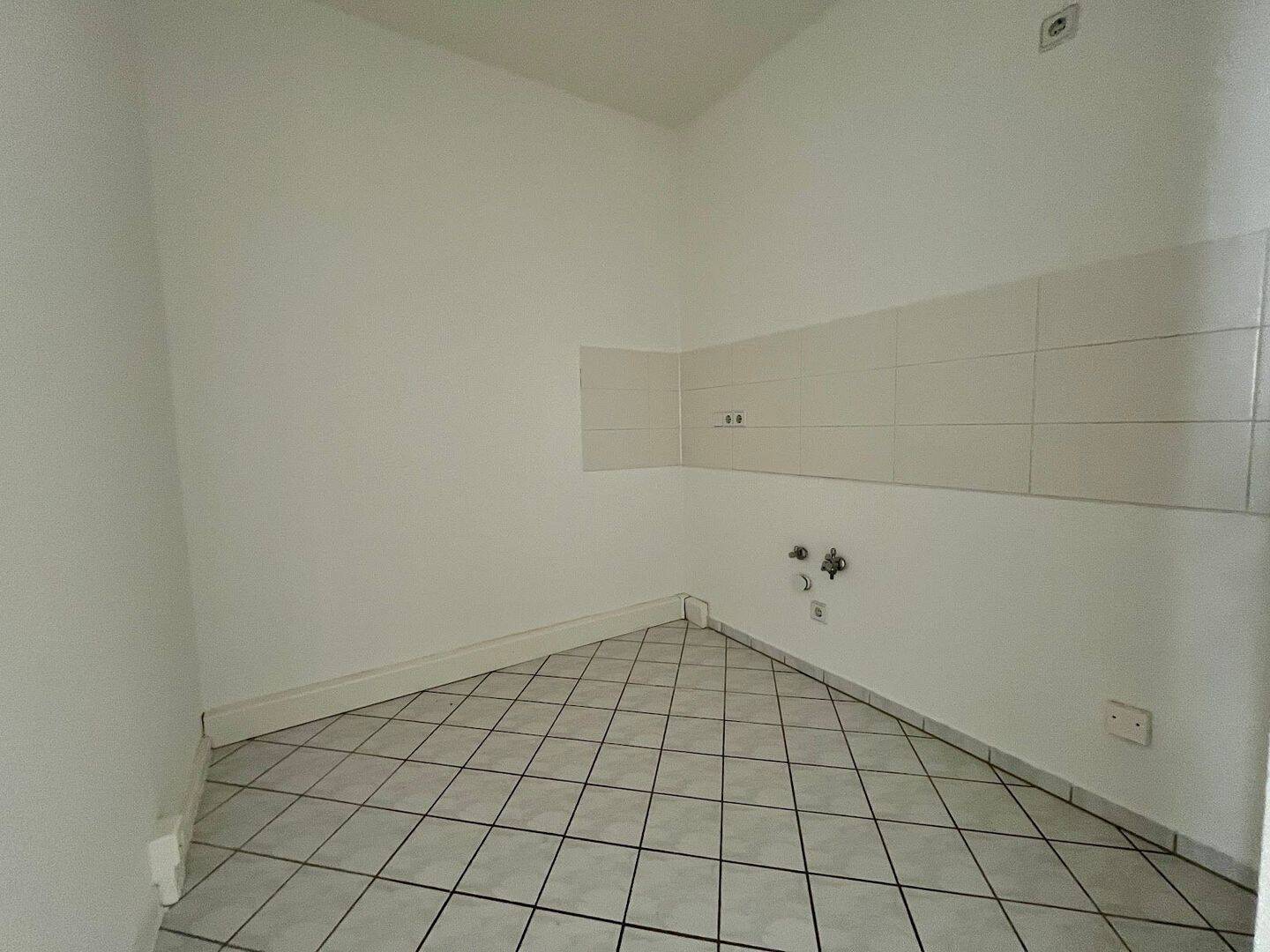 Zuhause im Grünen - Balkon & Park direkt vor der Tür – Chemnitz – Vorschaubild 7
