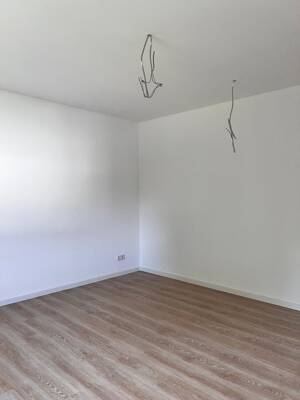 EXKLUSIVE NEUBAU-DOPPELHAUSHÄLFTE MIT TERRASSE UND GARTEN IN DORTMUND-MARTEN – 44379 Dortmund – Vorschaubild 3