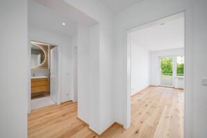Provisionsfrei: Neue 3-Zimmer-Wohnung mit Sonnenbalkon in ruhiger Grünlage – 81927 München – Vorschaubild 9