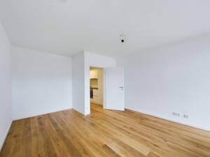 Stilvoll investieren mit fast 5% Rendite- vermietetes Apartment mit Westbalkon in Untersendling – 81369 München – Vorschaubild 7