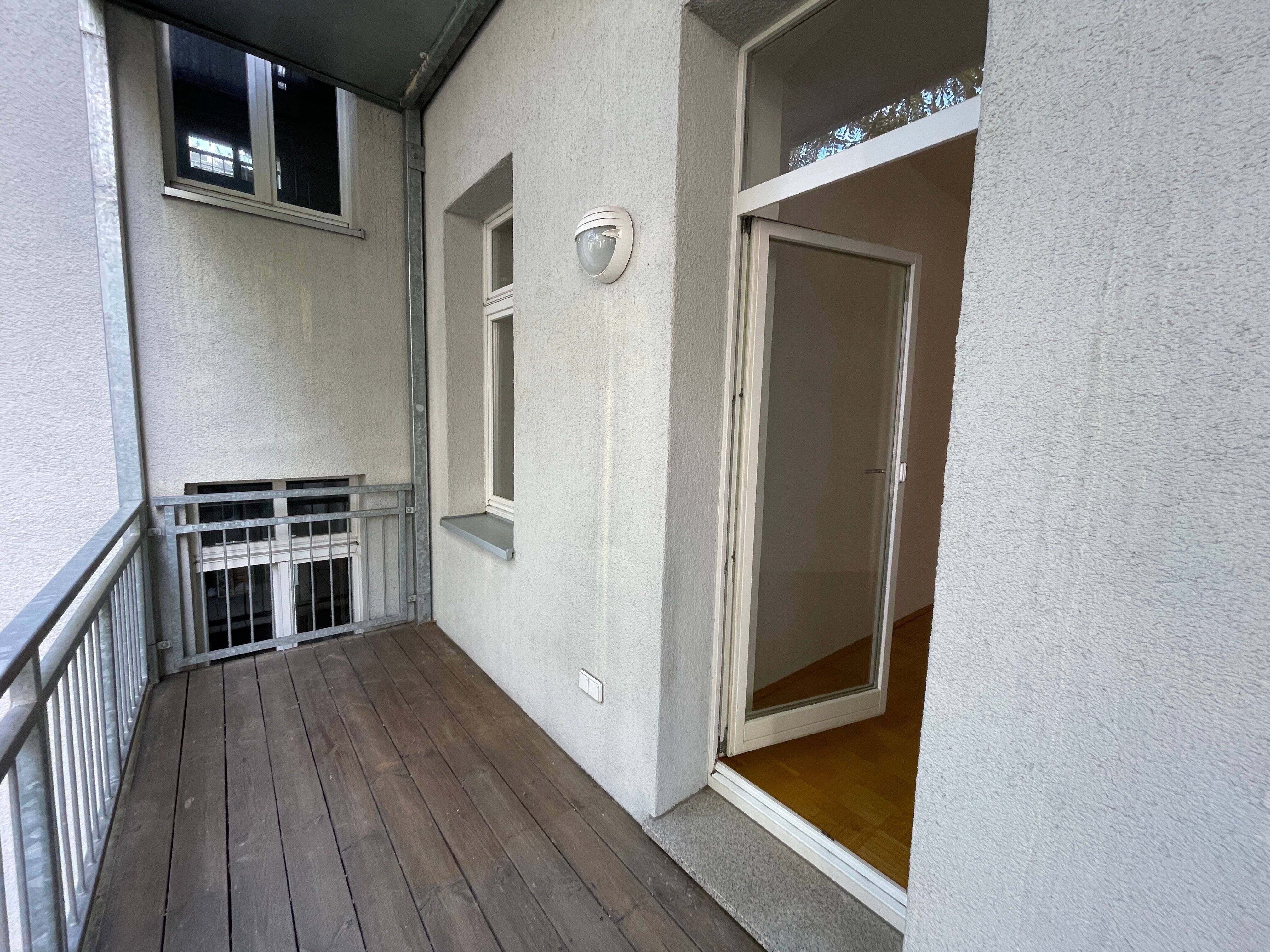 Wohnung direkt am Schlossteich! – Chemnitz – Vorschaubild 8