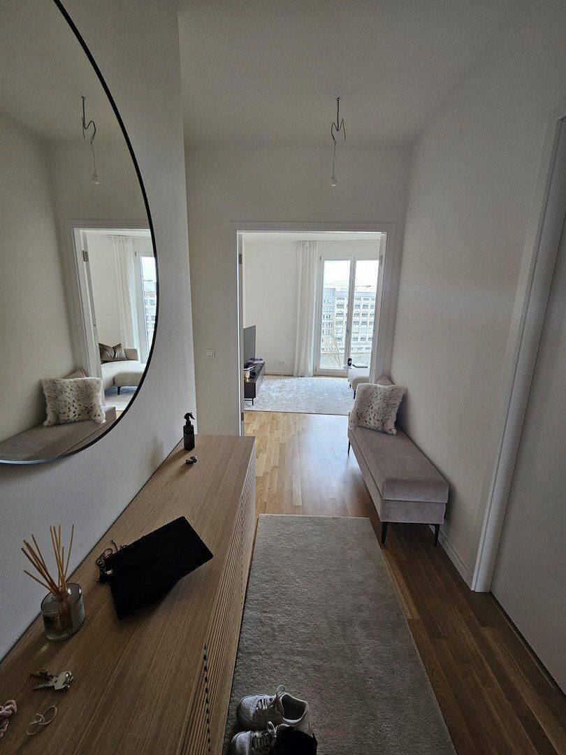 Traumhafte 4 Zimmer Wohnung mit direktem Spreeblick und Weitblick über die Stadt – Berlin – Vorschaubild 6