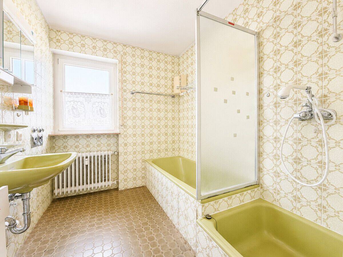 Sofort verfügbar - Großzügige 3-Zimmer-Wohnung mit Balkon und 2 Garagen – Donaueschingen – Vorschaubild 7