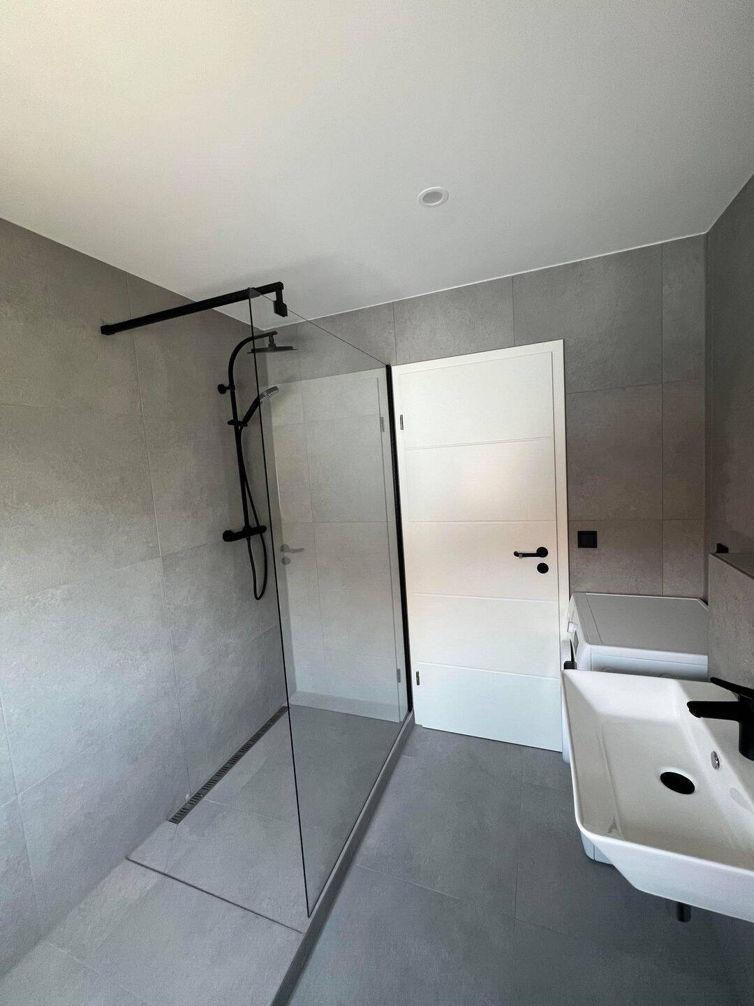 neu renoviertes & möbliertes WG Zimmer in Nürnberg – Nürnberg – Vorschaubild 7