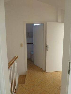 !!! KLEIN ABER FEIN - MIT SCHÖNEM INNENHOF IN DER ALTSTADT VON UNTERLIEDERBACH - PRIVATSTRAßE - KEINE PROVISION - Preis unterhalb des Gutachtens!!! – 65929 Frankfurt am Main – Vorschaubild 9
