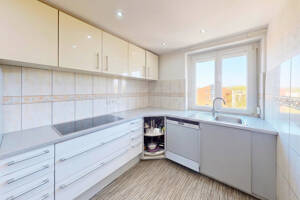 ** Kapitalanleger aufgepasst: 4-Zimmer-Wohnung mit Südbalkon & vermieteter WG-Struktur ** – 85053 Ingolstadt – Vorschaubild 6