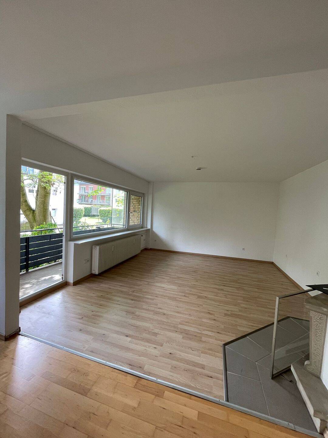 Ruhig gelegene, sehr helle 2,5-Zimmer-Wohnung in Bahrenfeld mit Balkon zu vermieten – Hamburg – Vorschaubild 7