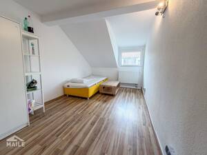 Großzügige 6 Zimmer Wohnung in zentraler Lage - WG geeignet – 70180 Stuttgart – Vorschaubild 3