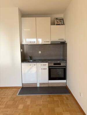 Bezugsfreie 1-Zimmer-Eigentumswohnung mit Balkon und Tiefgarage in München-Sendling – 81373 München – Vorschaubild 6