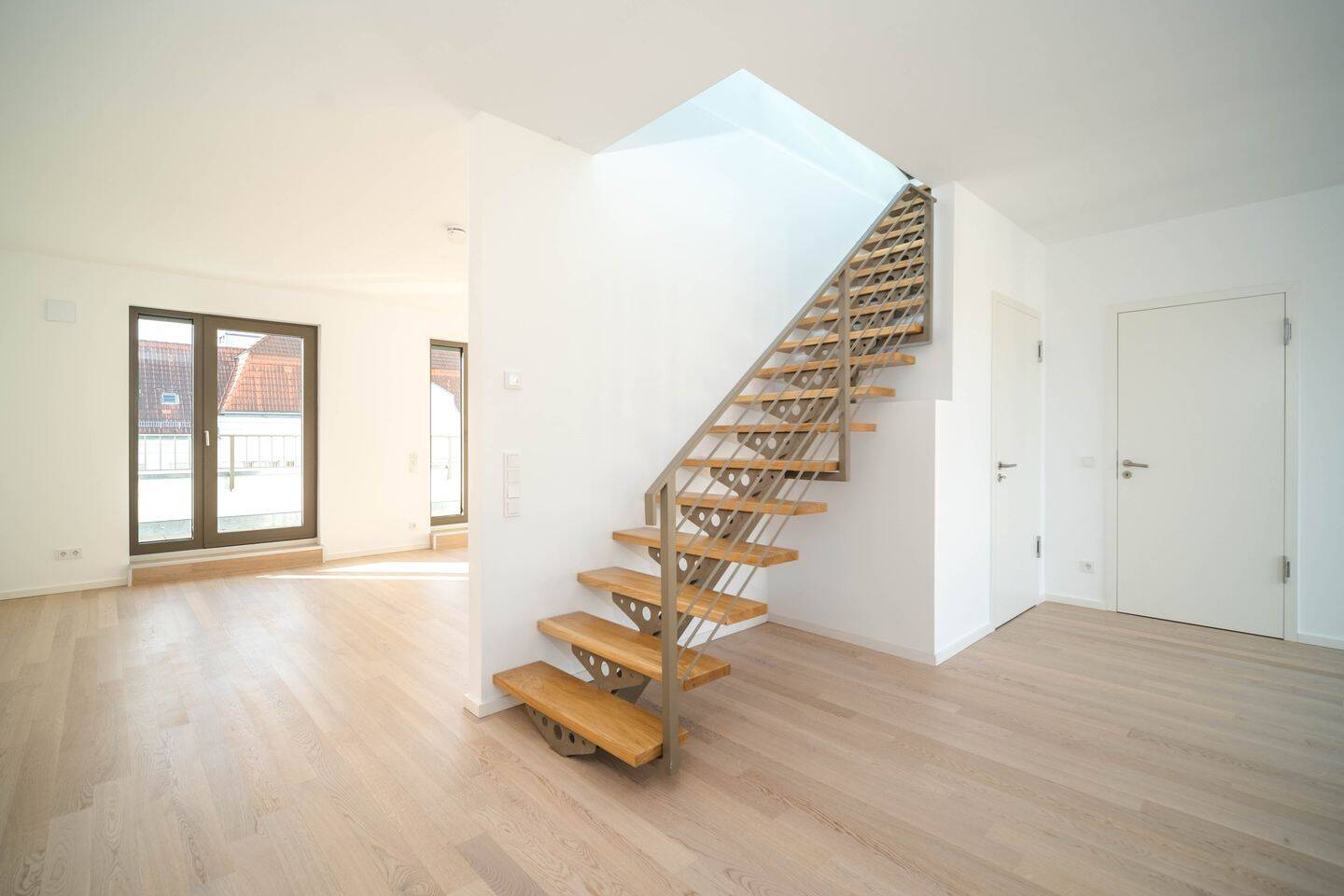 Penthouse über den Dächern Wilmersdorfs - 97 m² mit Dachterrasse und Panoramablick – Berlin – Vorschaubild 2