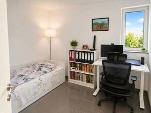 Modernes, vermietetes Penthouse mit Dachterrasse und TG- Stellplatz in Frankfurt-Süd – 60528 Frankfurt am Main – Vorschaubild 9
