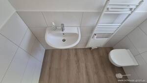 Fast wie ein Doppelhaus: Frisch modernisiertes 3-Zimmer-Hinterhaus am Feldrand mit eigener Terrasse, neuer Haustechnik & ausgebautem Dachgeschoss – 21037 Hamburg – Vorschaubild 5