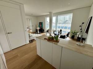High-End Living im Luxus-Tower FiftyNine mit Elbe & Cityblick auf der Strandkaispitze – 20457 Hamburg – Vorschaubild 4