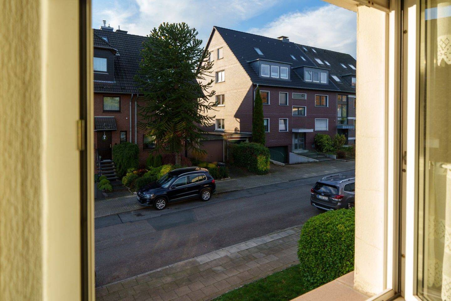Glücksgriff! Heisinger Oberdorf. Bildschöne Wohnung. Ruhige Waldnähe. Balkon & Parkett. TG-Platz möglich. – Essen – Vorschaubild 4