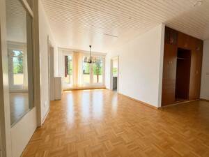 Lieblingslage Volksdorf! Helle 3 Zi.-Wohnung mit Dachterrasse & Garten – 22359 Hamburg – Vorschaubild 9
