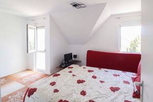 Stilvoll wohnen in zentraler Lage - Helle 2-Zimmer-Wohnung mit großzügigem Wohnambiente – 74078 Heilbronn – Vorschaubild 5