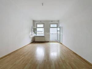 Im Samariterviertel - schönes Altbauhaus mit großem Balkon in ruhiger Lage – 10247 Berlin – Vorschaubild 2