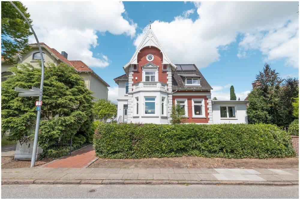 Zeitlose Eleganz trifft modernen Wohnkomfort - Willkommen zuhause! – Elmshorn – Vorschaubild 2