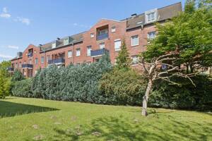 Terrassenwohnung mit wohnlichem Kellerbereich