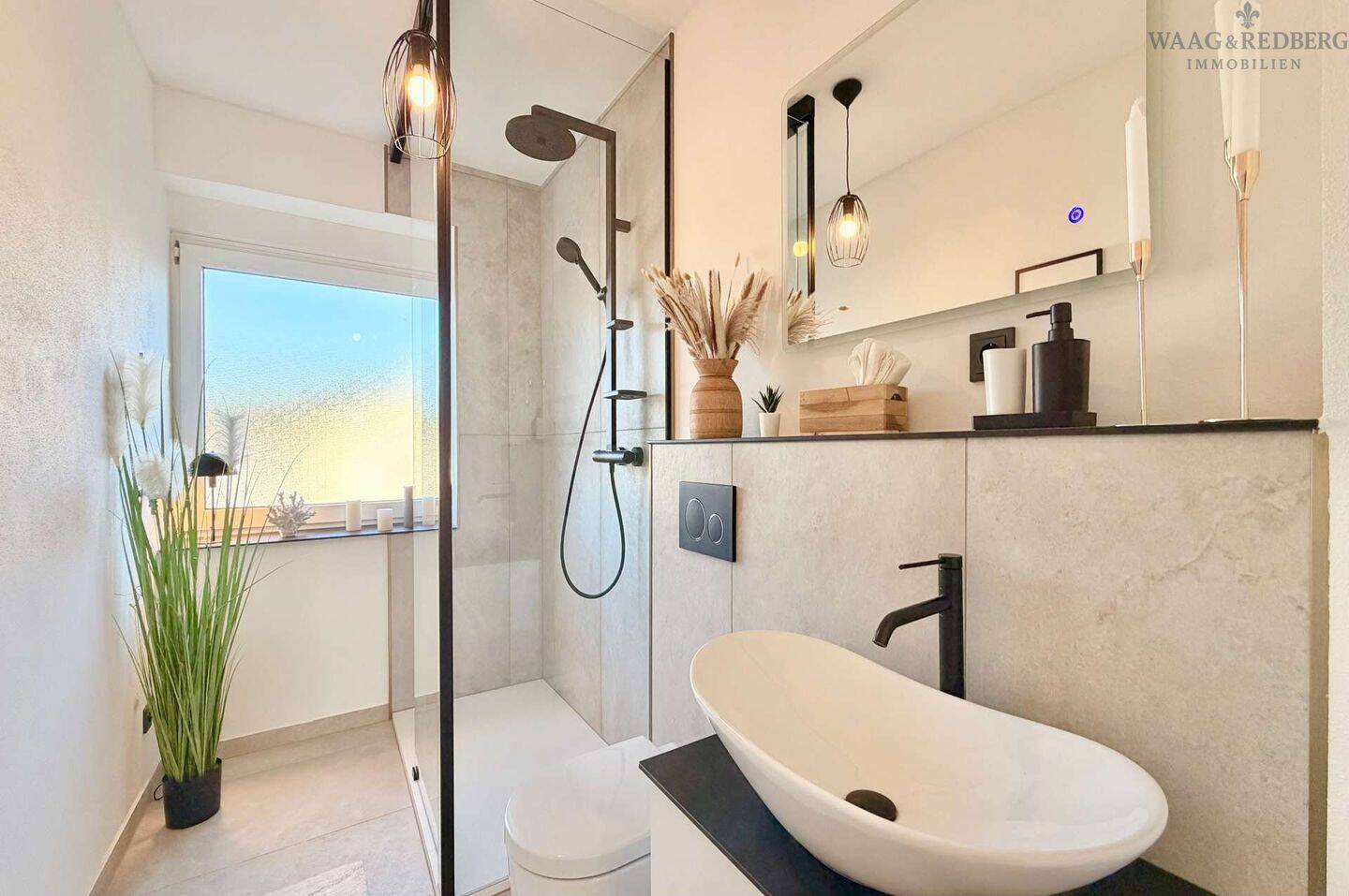Modern sanierte 3-Zimmer-Wohnung mit großem Balkon! – Schwandorf – Vorschaubild 5